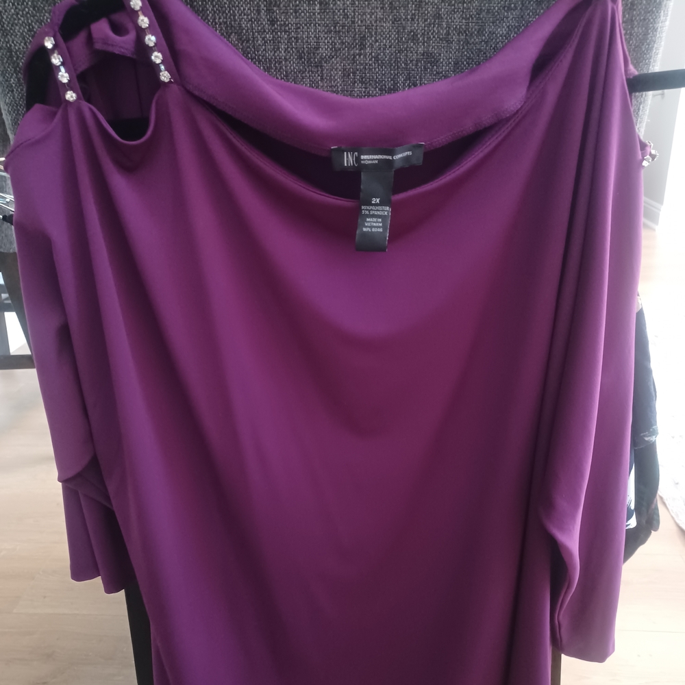 INC International Concepts Plum Top